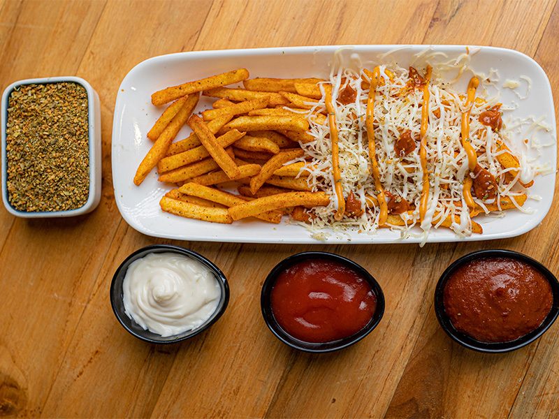 cheesy affair fries